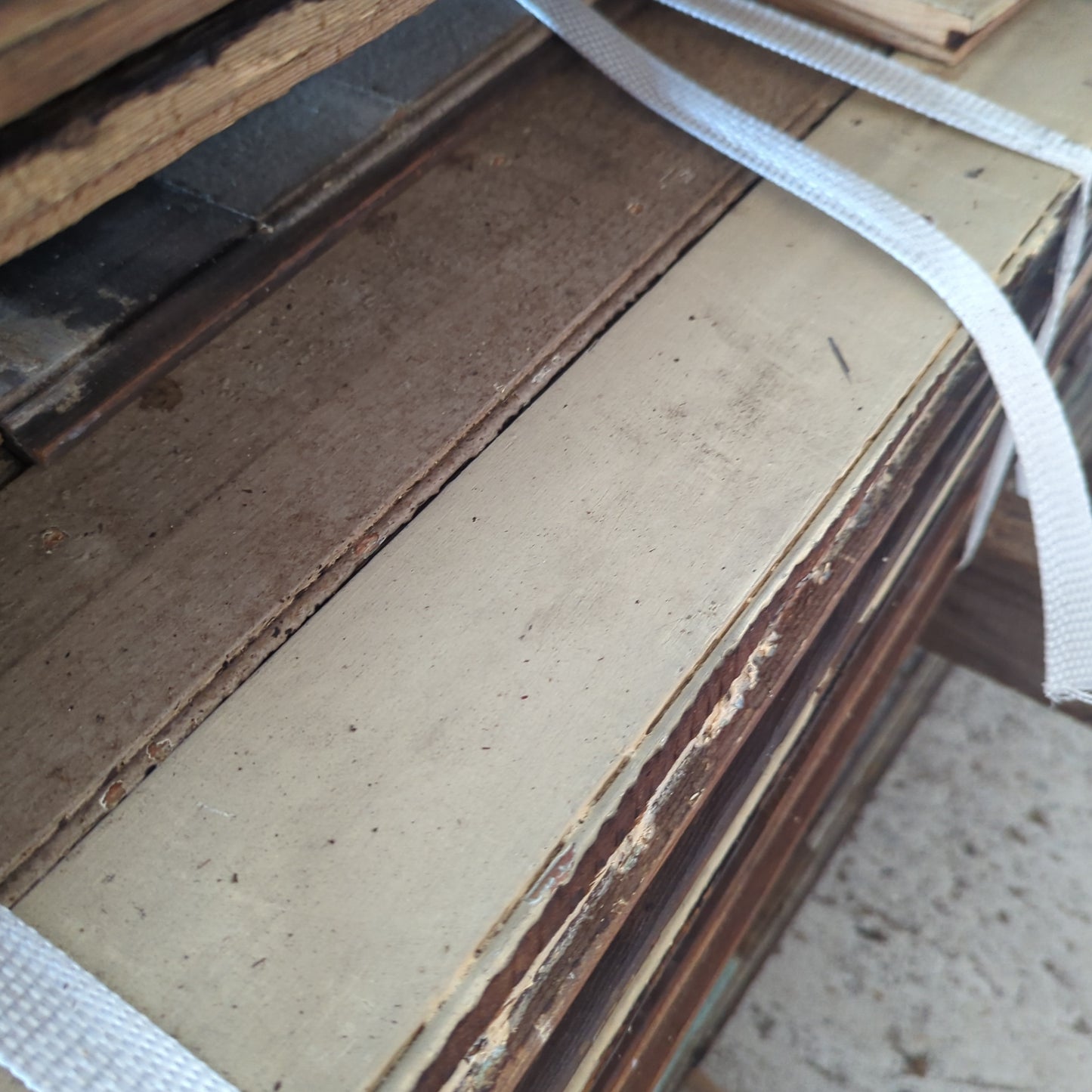 3 1/2”x3/4” Single Beadboard