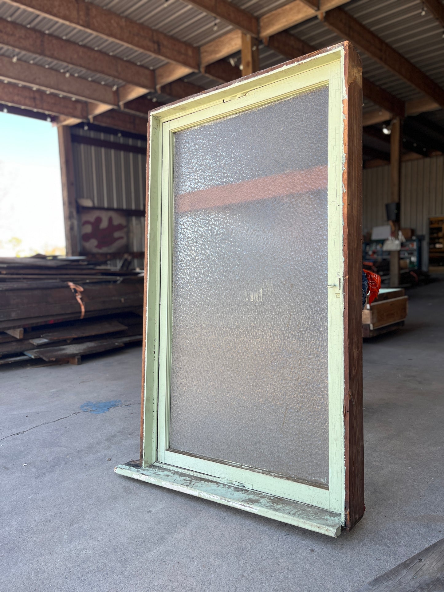 OST Pivoting Glass Windows