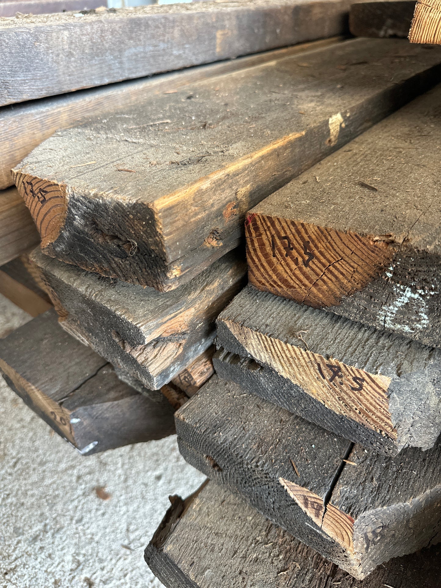 2x8 Reclaimed Pine