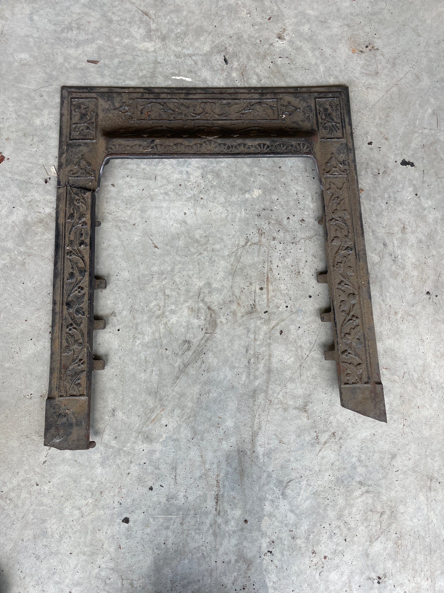 Metal Fireplace Front P 24 1/4w x 29h” (CrackeD, 2pcs)