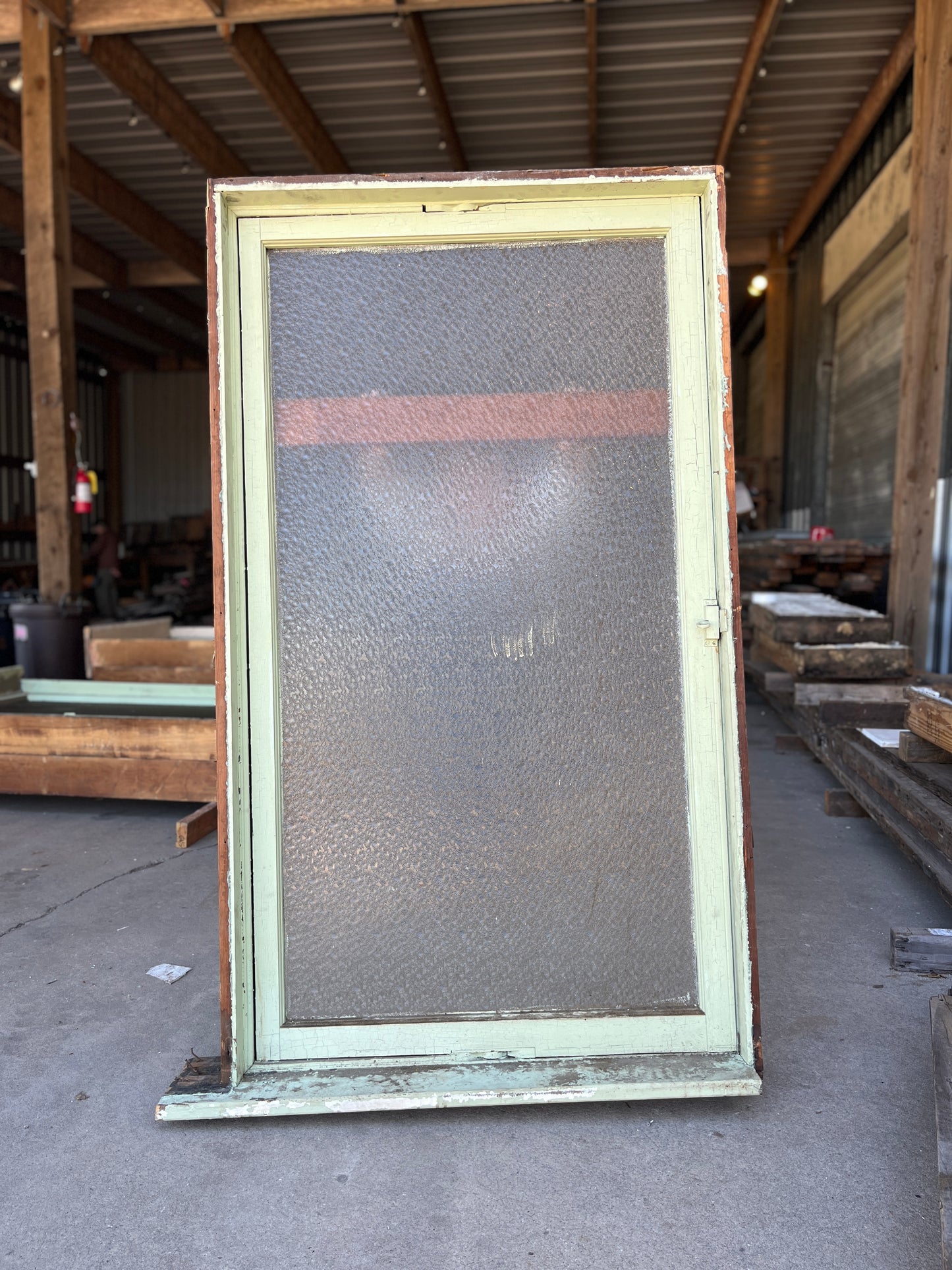 OST Pivoting Glass Windows