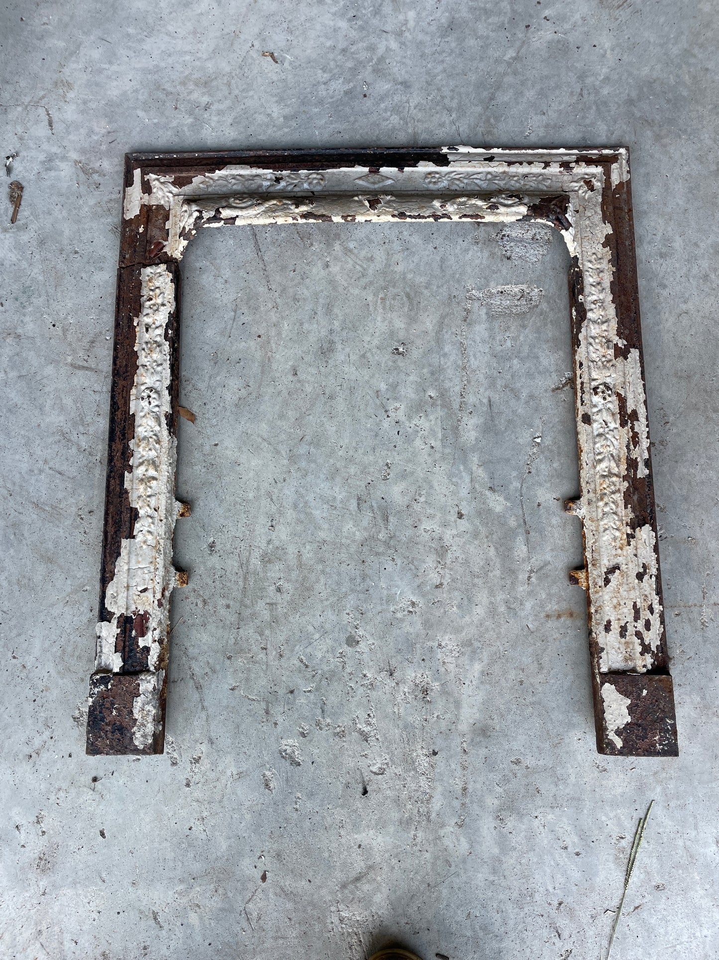 Metal Fireplace Front Q 27w x 3 1/2h” (Cracked, 2pcs)
