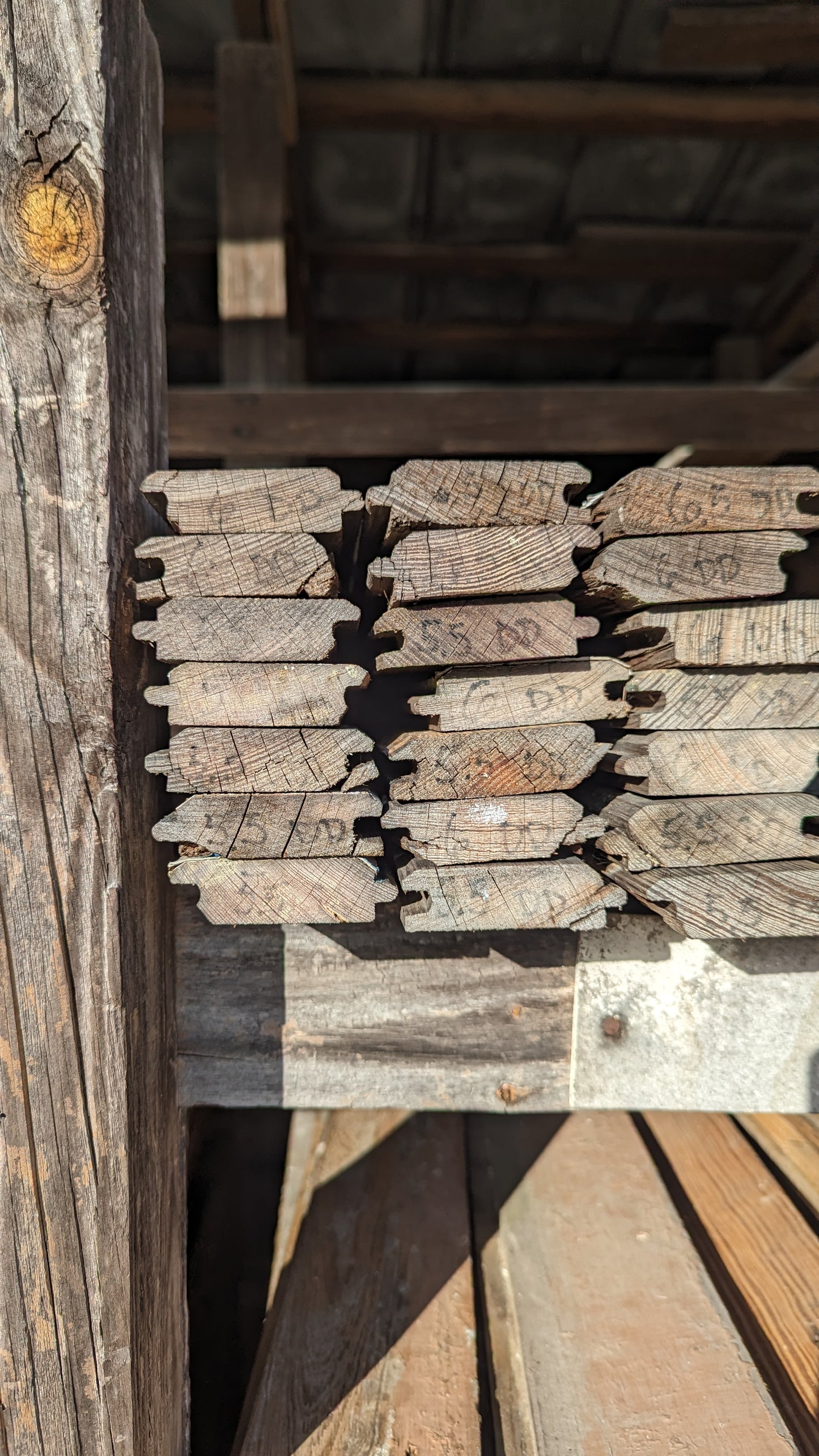 2 1/2”x3/4” V-Groove